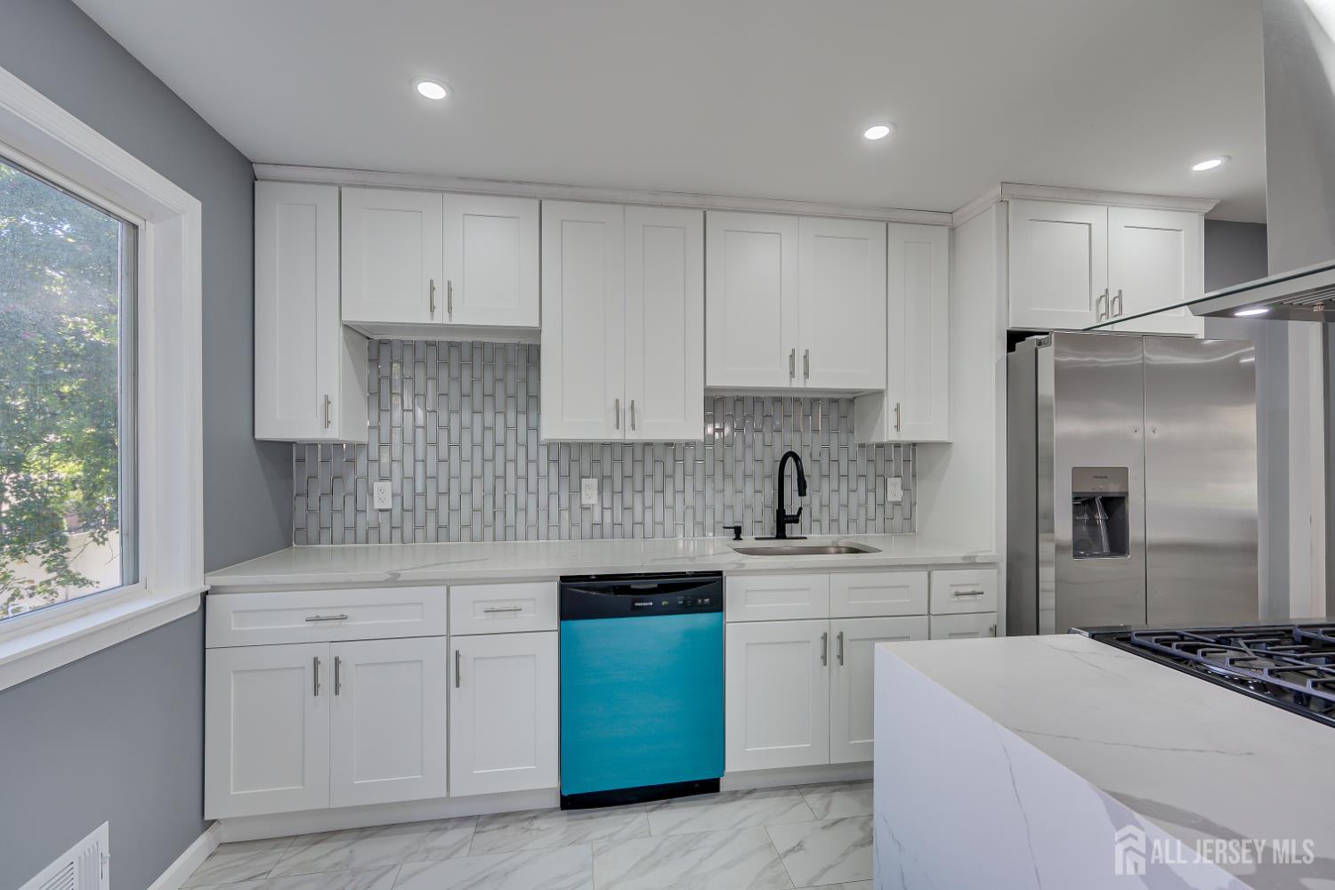 704 Wood Avenue Colonia NJ 07067