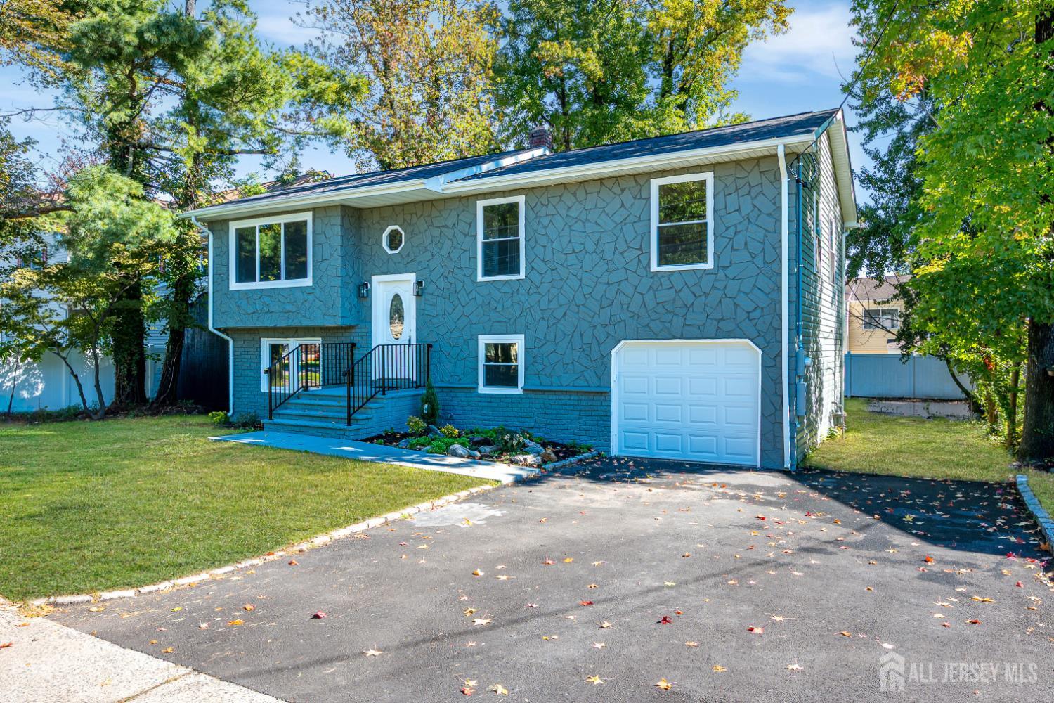 704 Wood Avenue Colonia NJ 07067