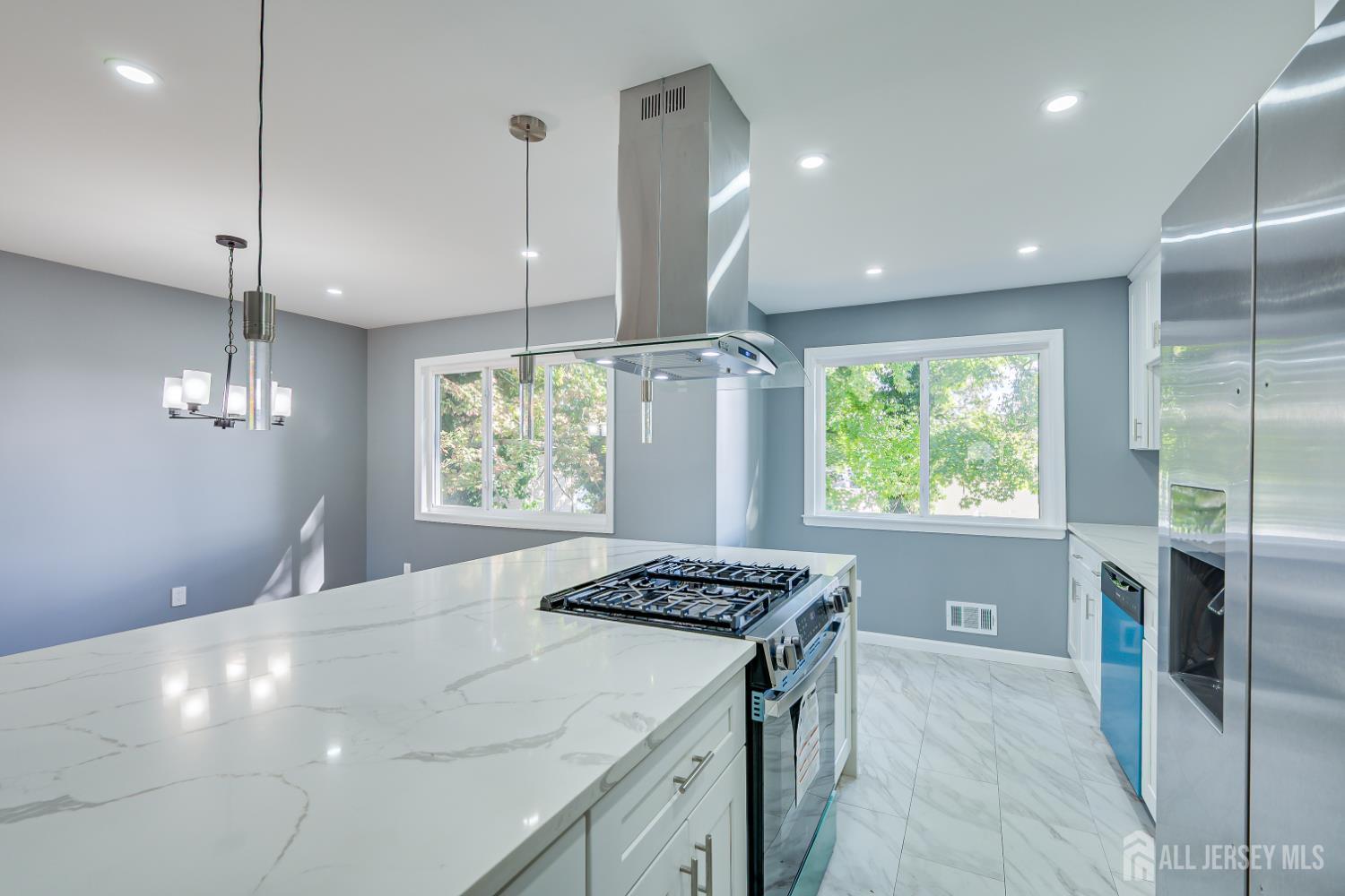 704 Wood Avenue Colonia NJ 07067