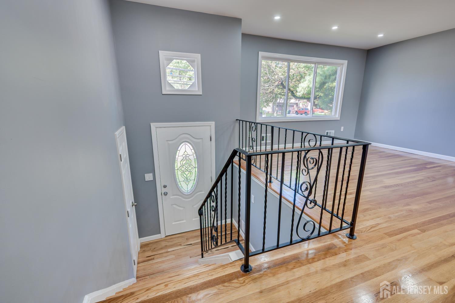 704 Wood Avenue Colonia NJ 07067