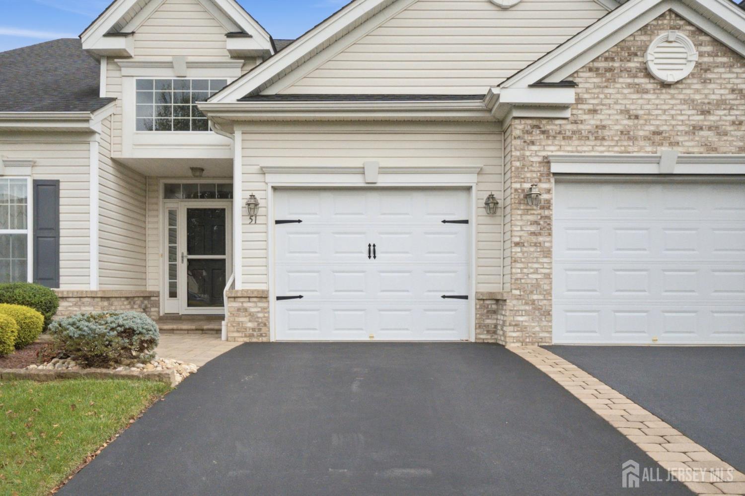 51 Gryphon Drive Monroe NJ 08831