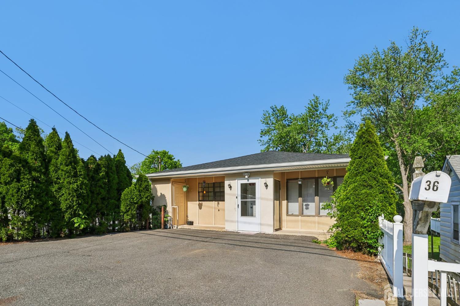 36 Henry Street Edison NJ 08820