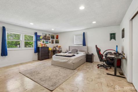 36 Henry Street Edison NJ 08820