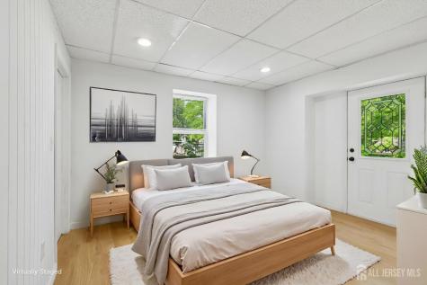 36 Henry Street Edison NJ 08820