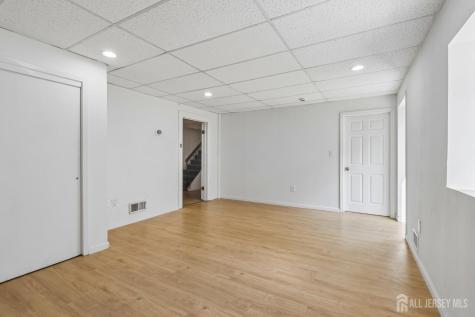 36 Henry Street Edison NJ 08820