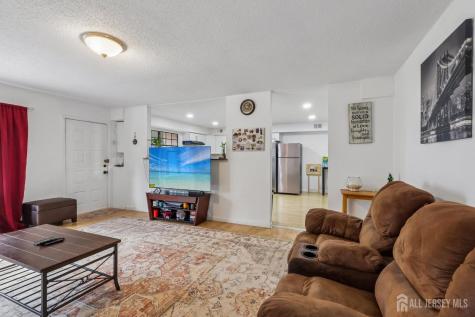 36 Henry Street Edison NJ 08820