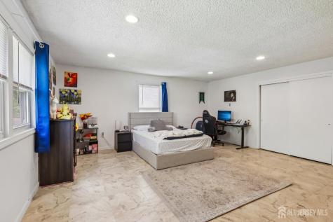 36 Henry Street Edison NJ 08820