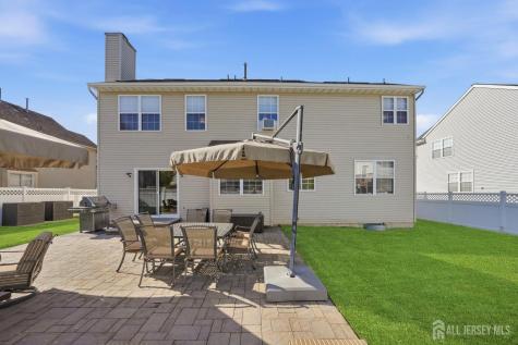 42 Hinton Street Sayreville NJ 08872
