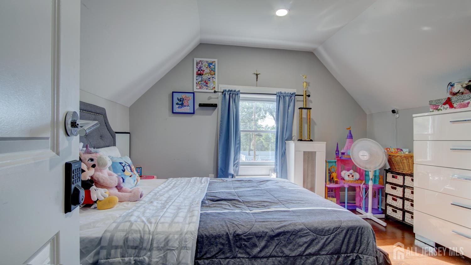 80 N Hill Road N Colonia NJ 07067