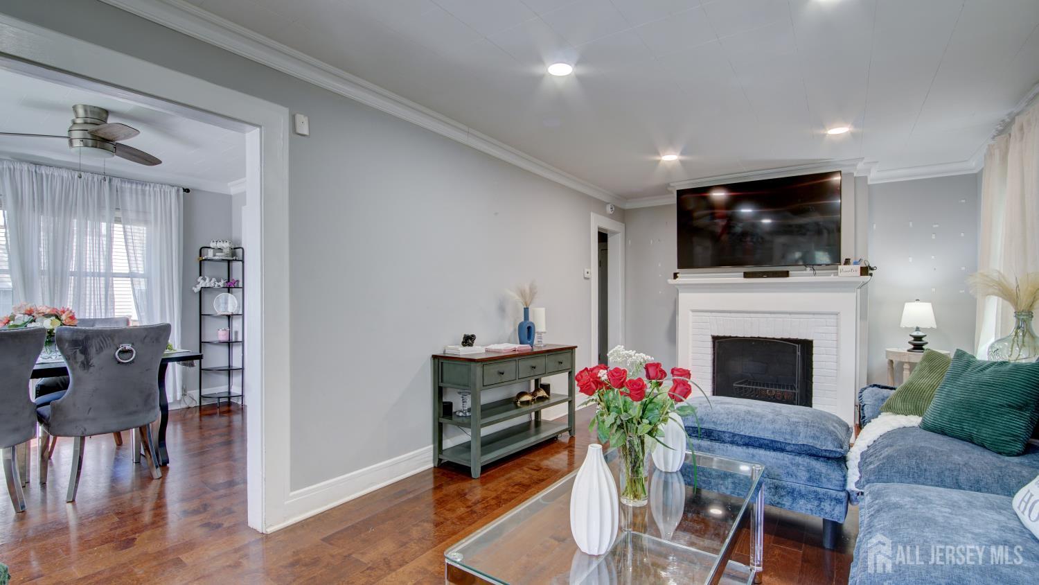 80 N Hill Road N Colonia NJ 07067