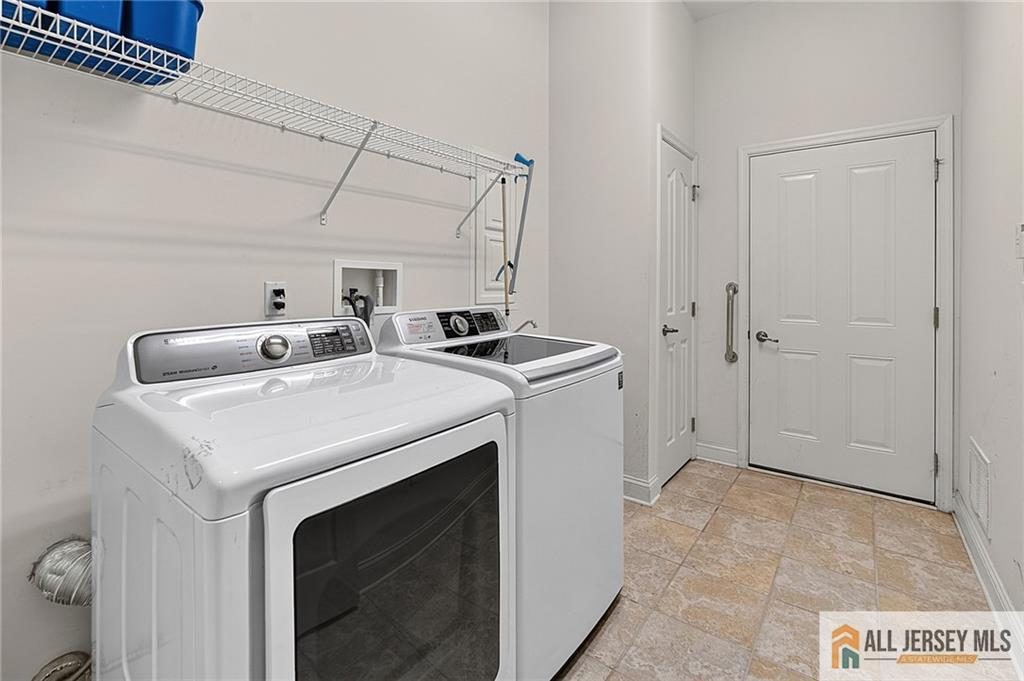 3 Aquaduct Road Monroe NJ 08831