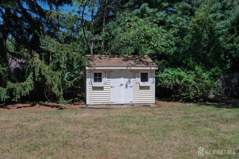 4 Donner Court South Brunswick NJ 08852