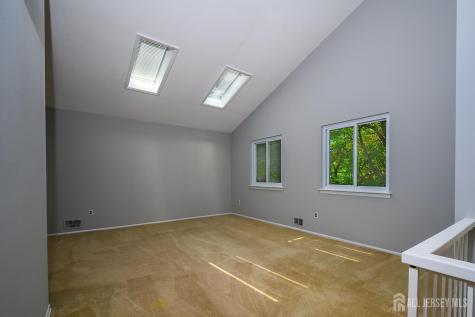 4 Donner Court South Brunswick NJ 08852