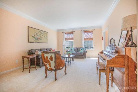 11 Colts Run Rd Road S Franklin Twsp NJ 08540