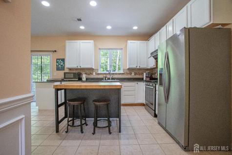 11 Colts Run Rd Road S Franklin Twsp NJ 08540