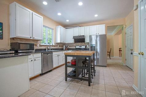 11 Colts Run Rd Road S Franklin Twsp NJ 08540