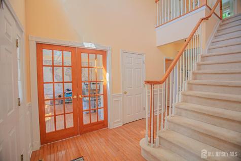 11 Colts Run Rd Road S Franklin Twsp NJ 08540