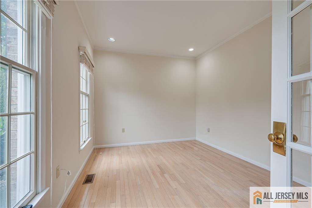 25 Dickinson Road South Brunswick NJ 08824