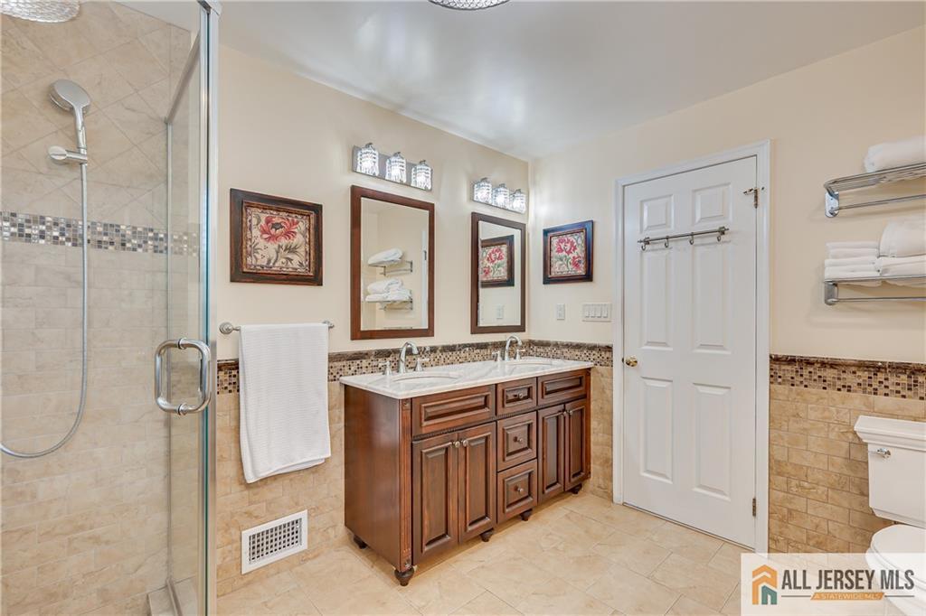 25 Dickinson Road South Brunswick NJ 08824