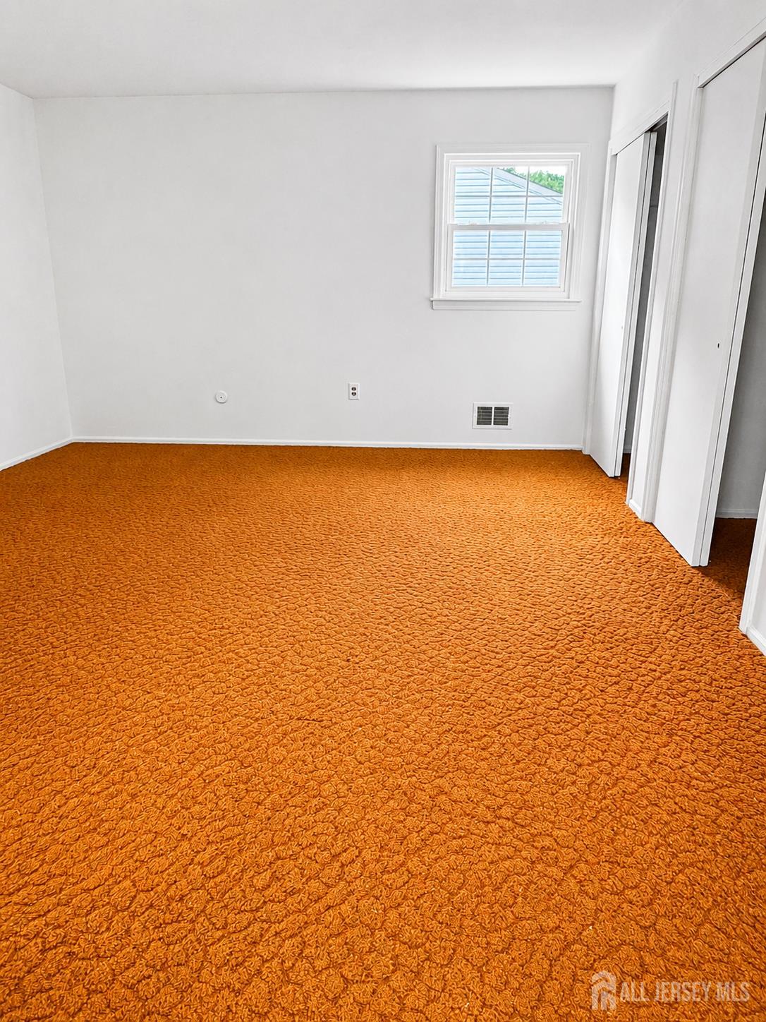 13 Traci Lane Edison NJ 08817