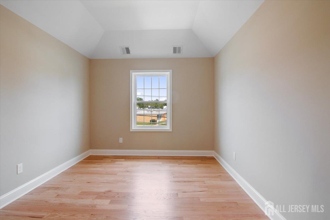 713 Inman Avenue Colonia NJ 07067
