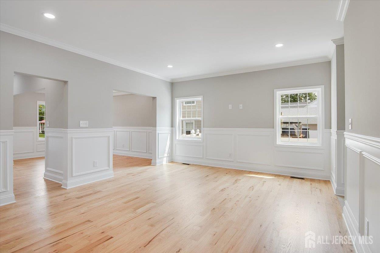 713 Inman Avenue Colonia NJ 07067
