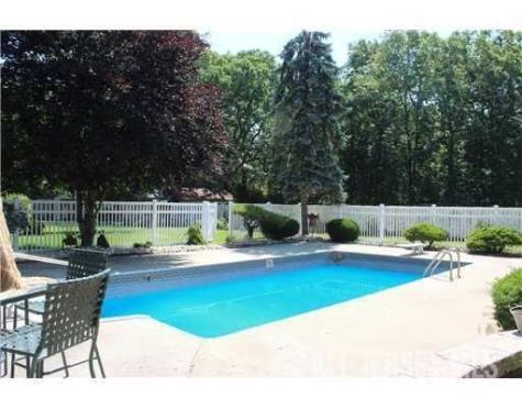 34 Brookside Avenue Old Bridge NJ 08857