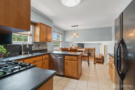14 Cobblestone Court Howell NJ 07731