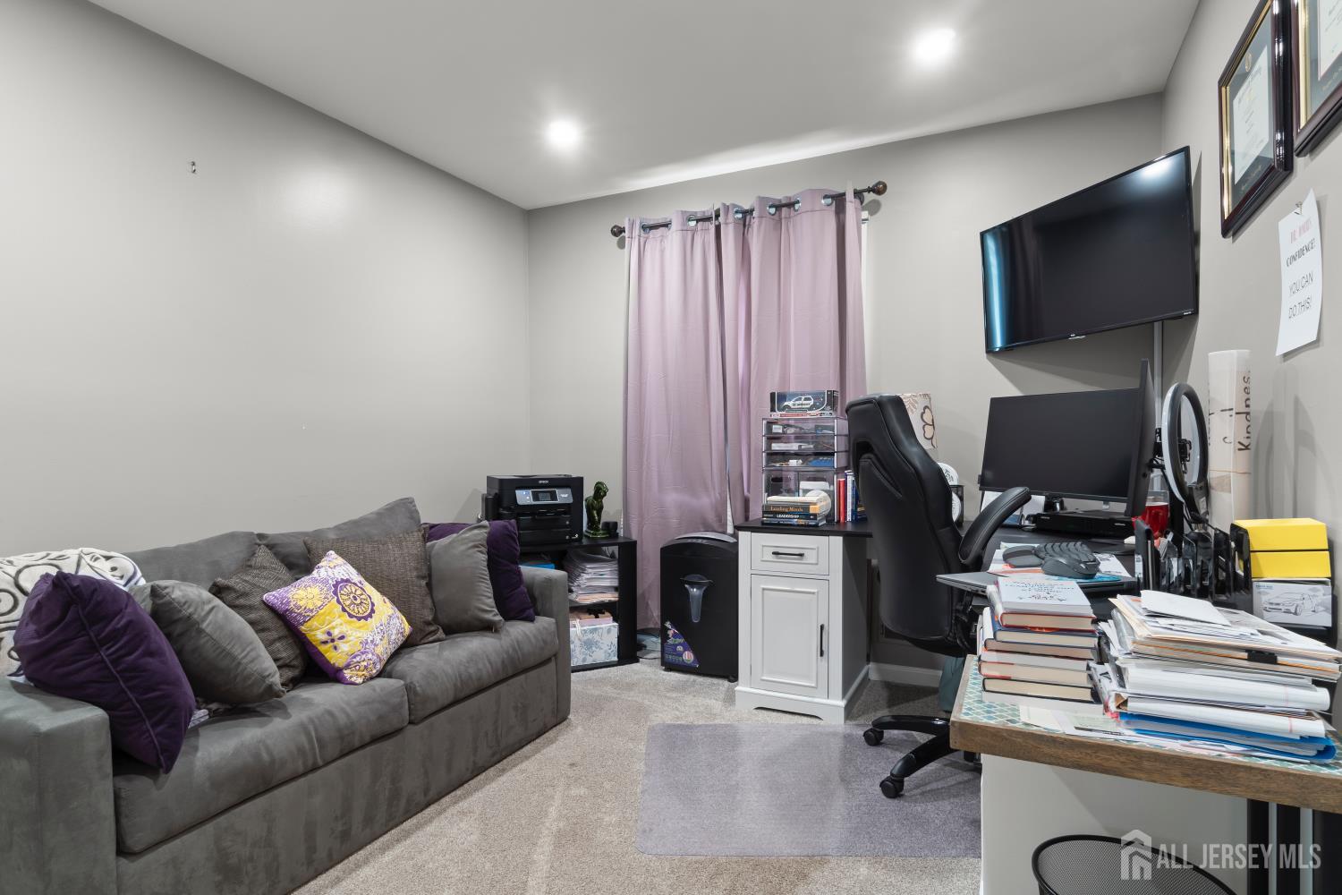 14 Cobblestone Court Howell NJ 07731