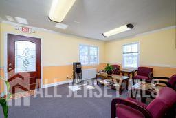 279 Amboy Avenue Woodbridge Proper NJ 07095
