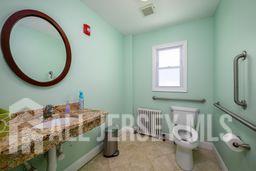 279 Amboy Avenue Woodbridge Proper NJ 07095
