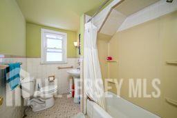 279 Amboy Avenue Woodbridge Proper NJ 07095