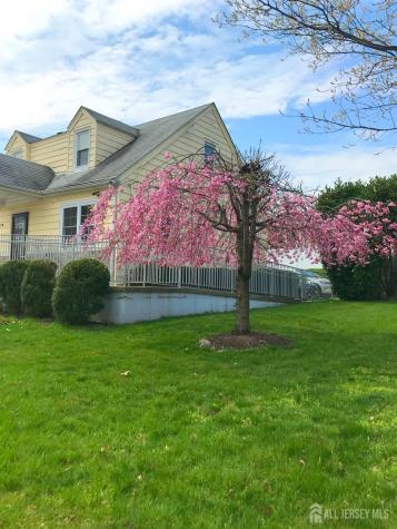 279 Amboy Avenue Woodbridge Proper NJ 07095