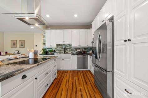 87 Elsie Drive Plainsboro NJ 08536