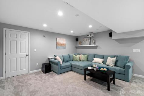 87 Elsie Drive Plainsboro NJ 08536