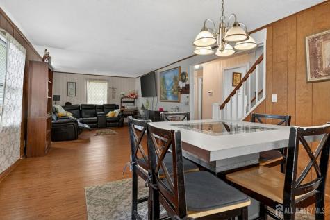 6 Hayes Court North Brunswick NJ 08902