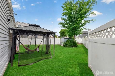 6 Hayes Court North Brunswick NJ 08902