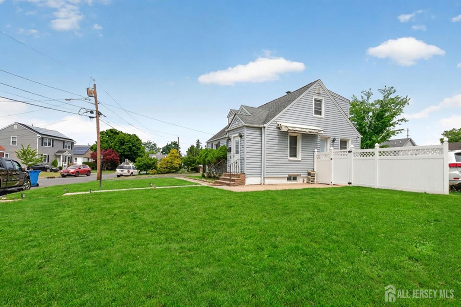 6 Hayes Court North Brunswick NJ 08902