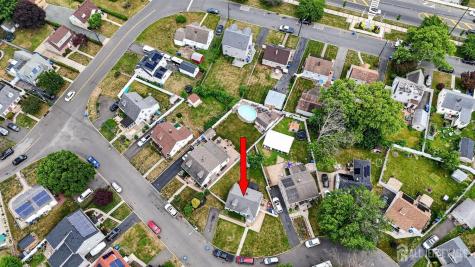 6 Hayes Court North Brunswick NJ 08902
