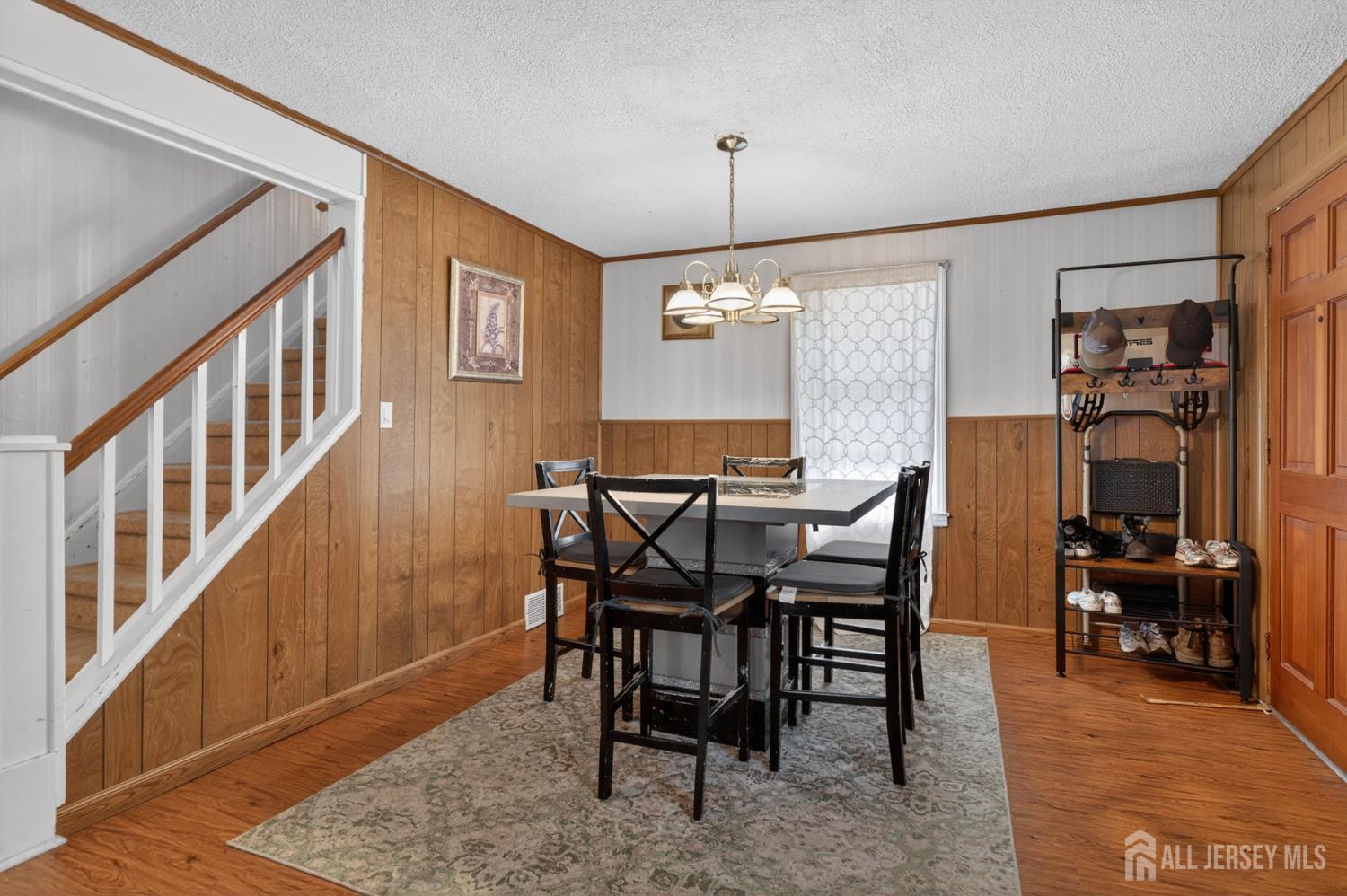 6 Hayes Court North Brunswick NJ 08902