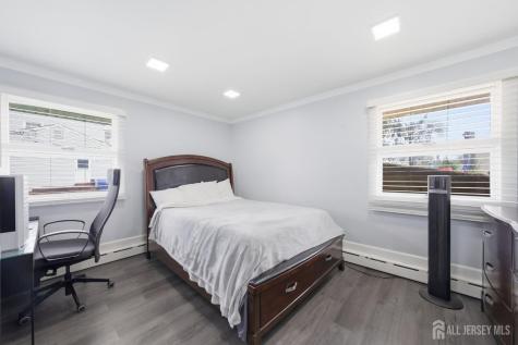 772 Harrell Avenue Woodbridge Proper NJ 07095
