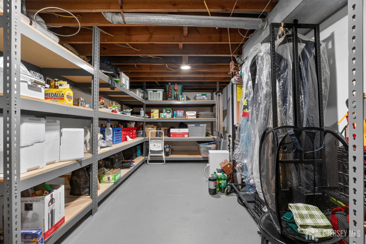 24 Deerwood Avenue Edison NJ 08817