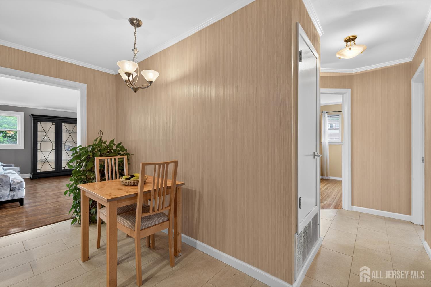 24 Deerwood Avenue Edison NJ 08817