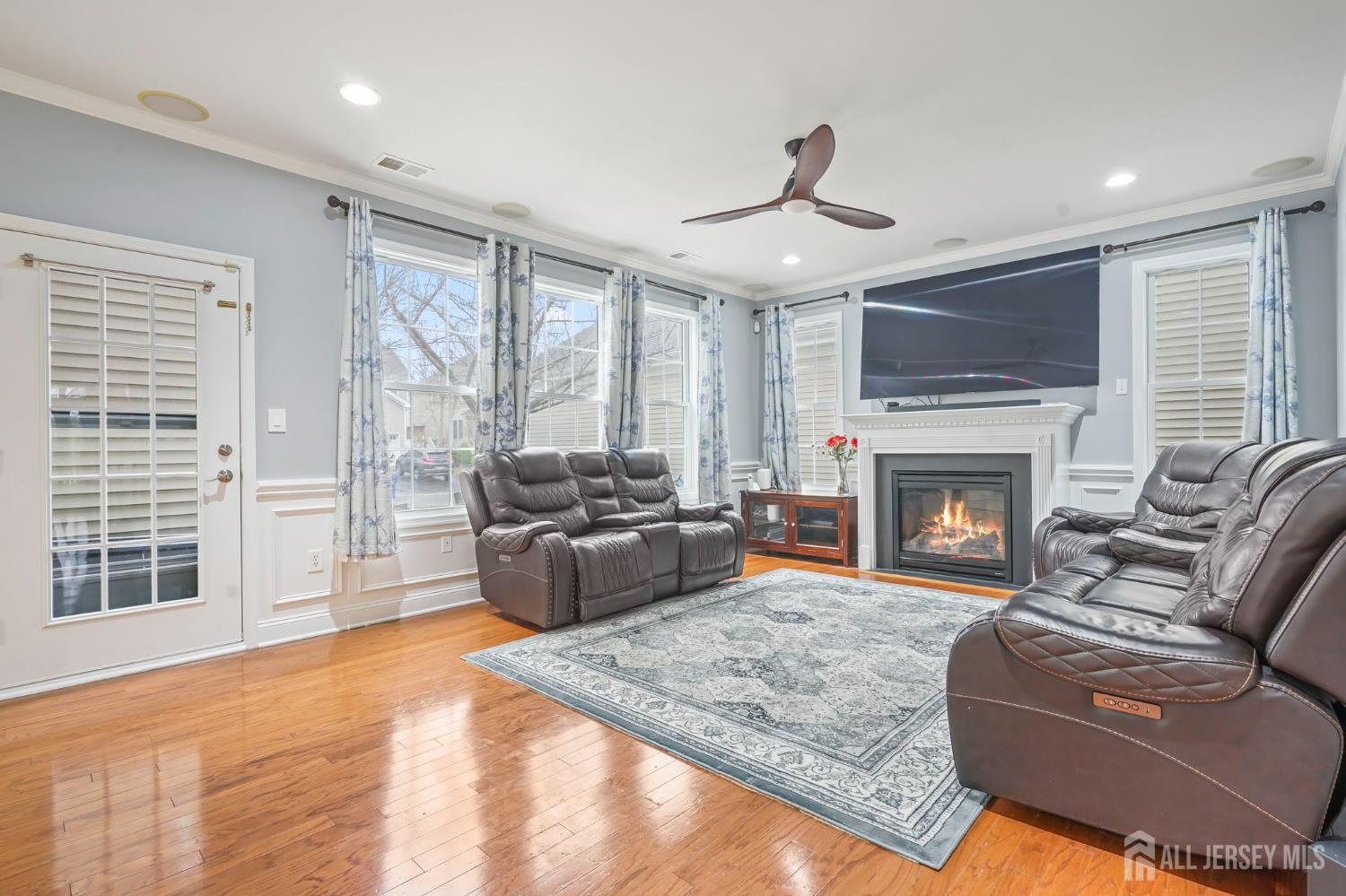 54 Harness Way Chesterfield NJ 08515