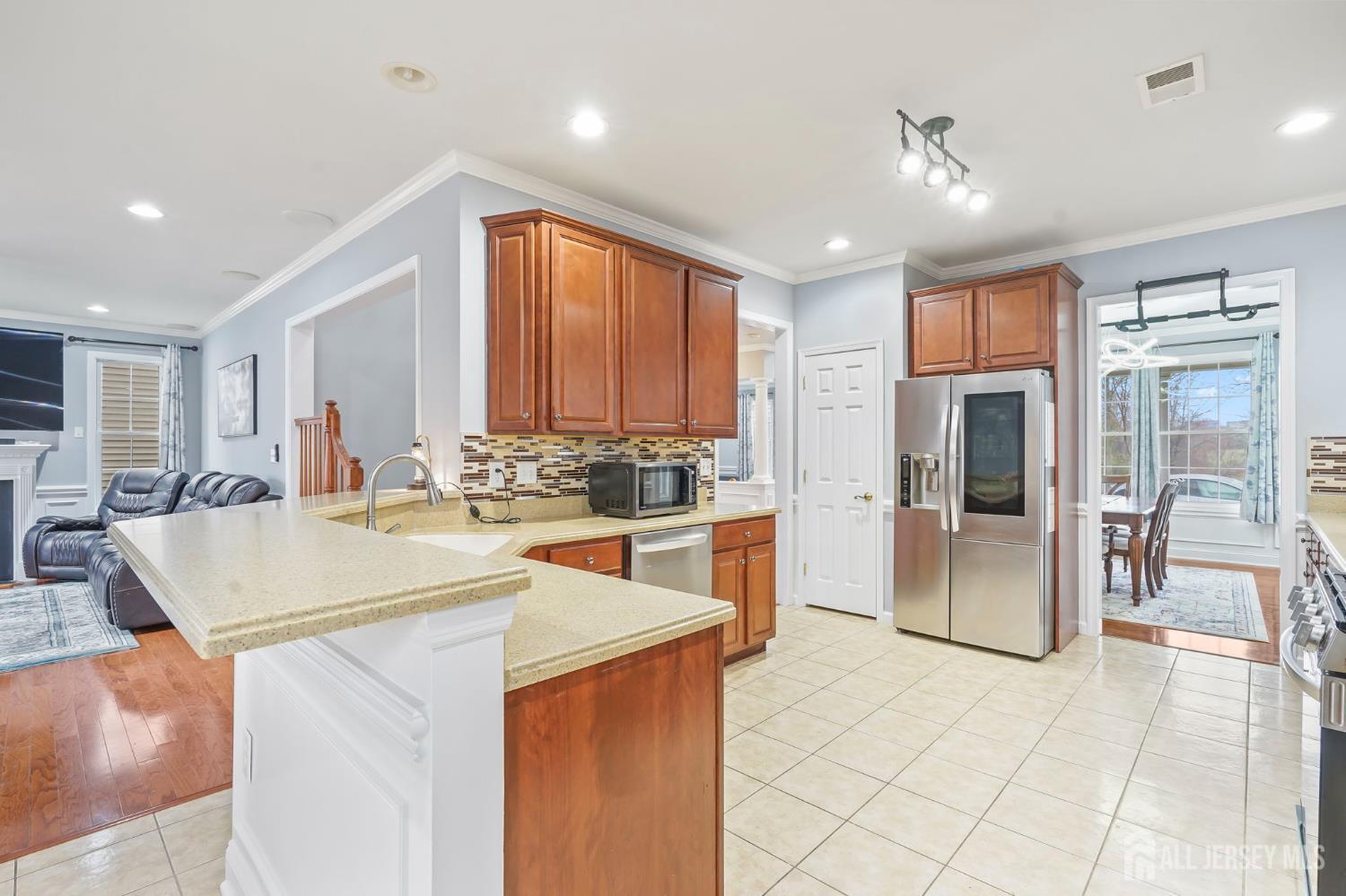 54 Harness Way Chesterfield NJ 08515