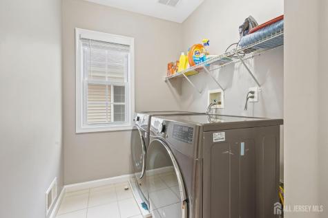 54 Harness Way Chesterfield NJ 08515