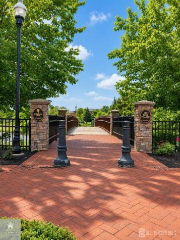 54 Harness Way Chesterfield NJ 08515