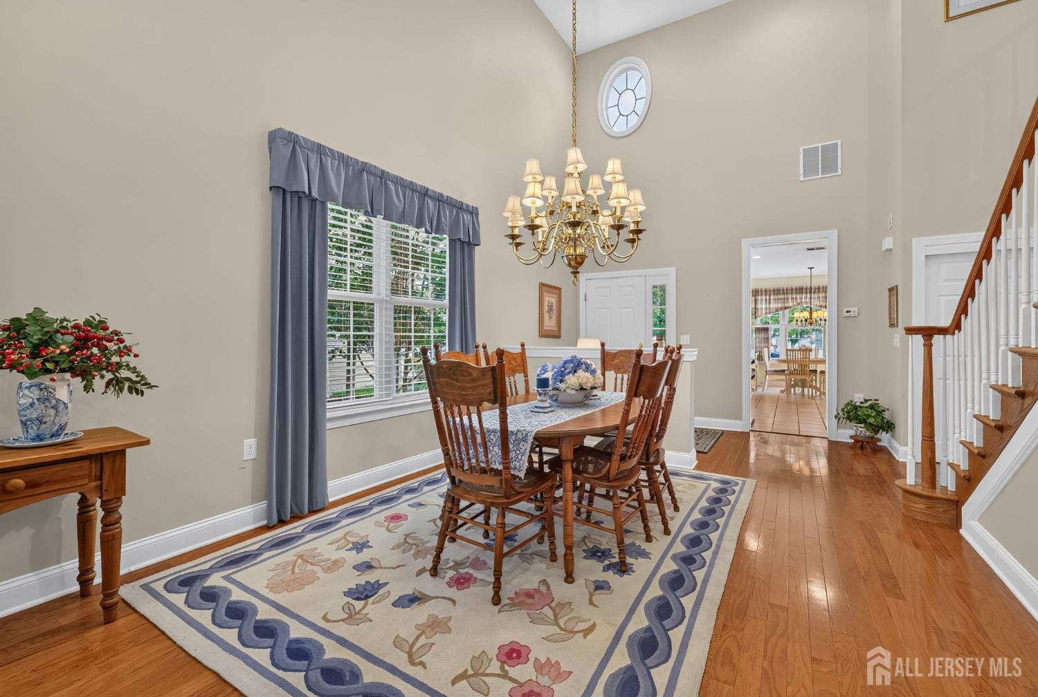 87 Saratoga Court Franklin NJ 08873
