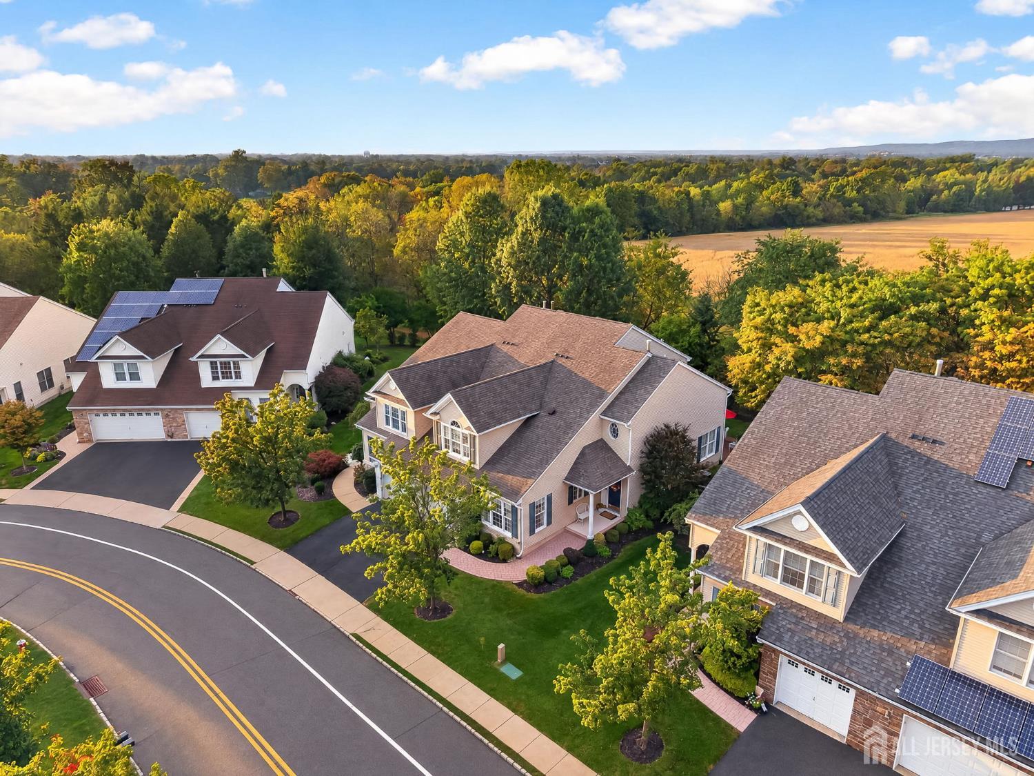 87 Saratoga Court Franklin NJ 08873