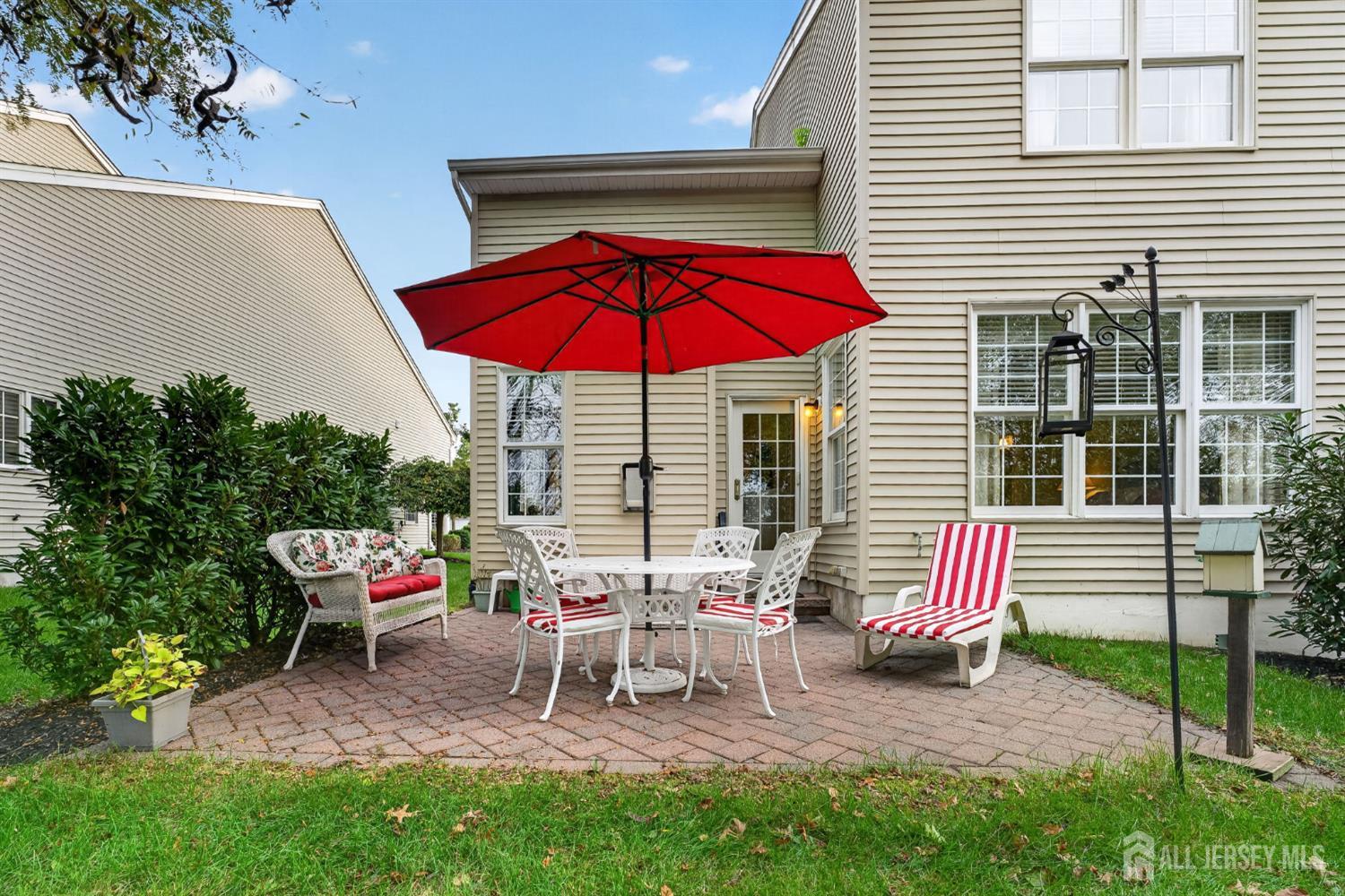 87 Saratoga Court Franklin NJ 08873